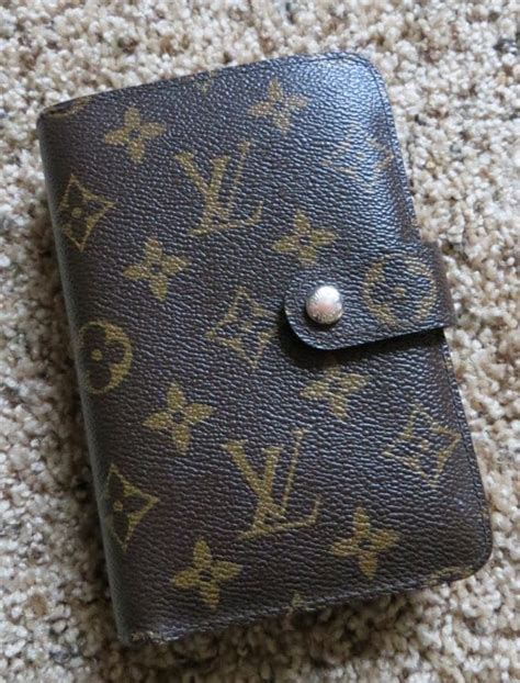 vintage louis vuitton wallet.